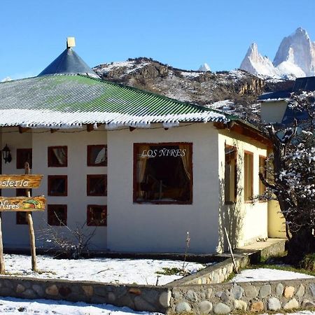 Hosteria Los Nires El Chalten Bagian luar foto